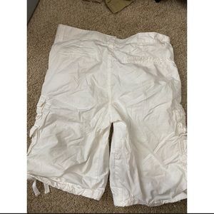 Men’s cargo shorts